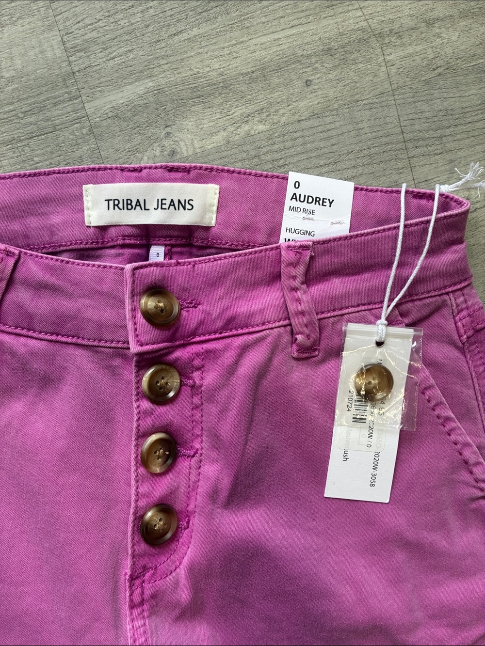 NWT Tribal Pink Mid Rise Audrey Cropped Wide Leg Jeans - Picture 4 of 5